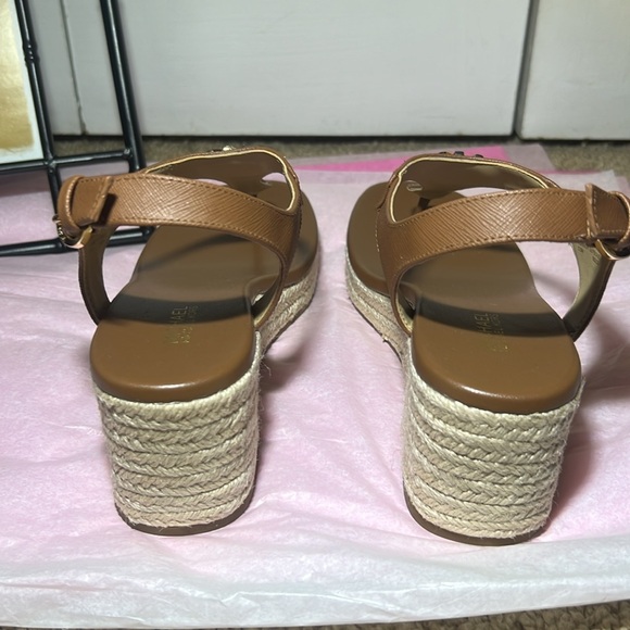 Michael kors wedges - Picture 3 of 3